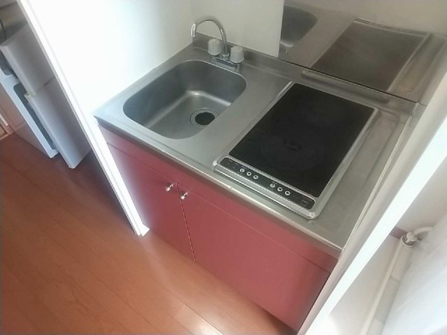 キッチン　※設備・仕様は現況と異なる場合があります。