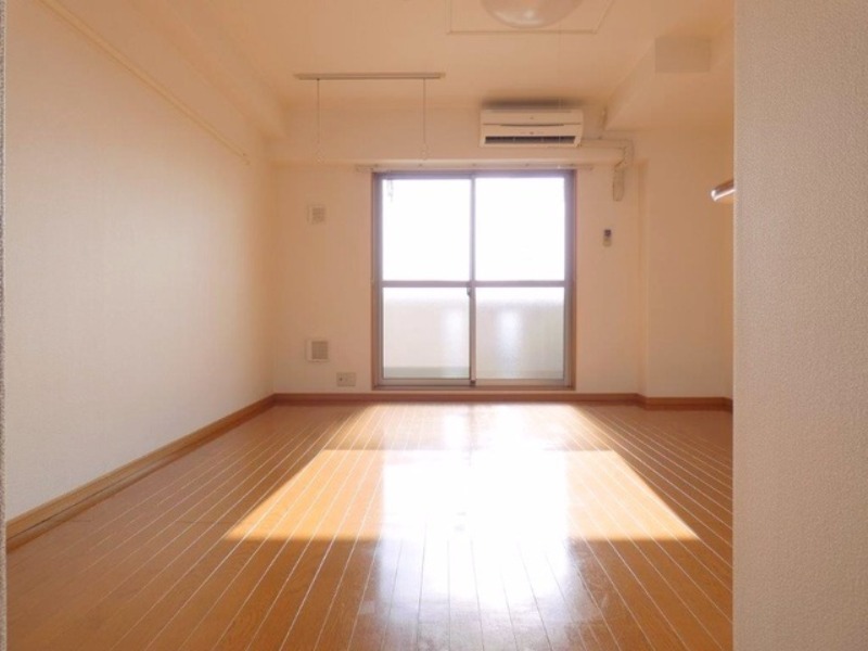 居室・リビング　図面と現状に相違がある場合には現状を優先