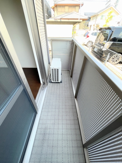 バルコニー　写真は同間取り別室です