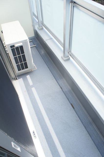 バルコニー　※同タイプ参考写真となります。現況優先です