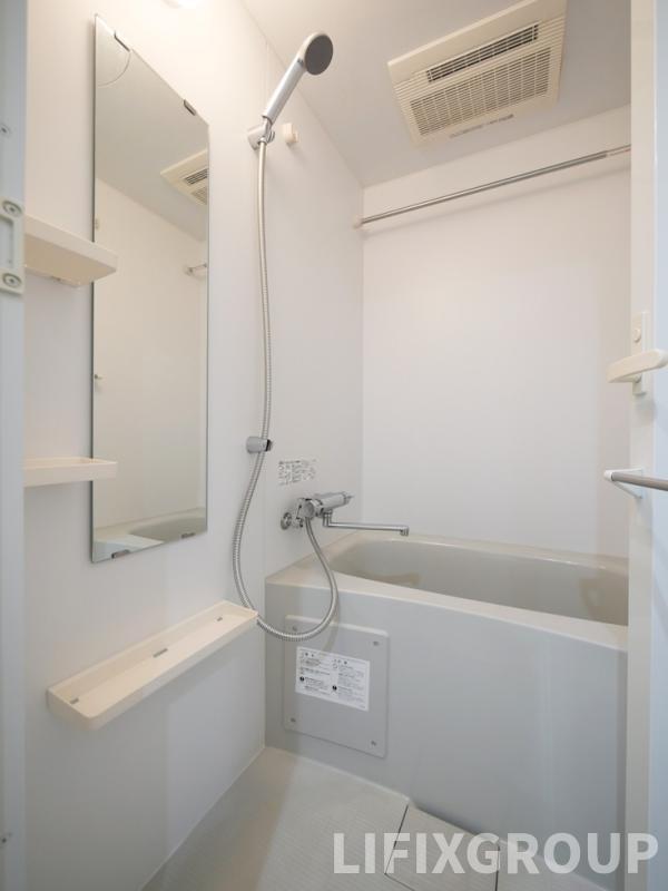 バス・シャワールーム　風呂