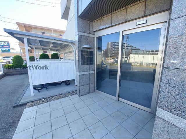 エントランス　エントランス部分