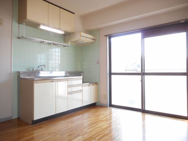 居室・リビング　別部屋参考写真