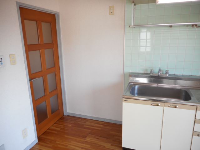 キッチン　別部屋参考写真