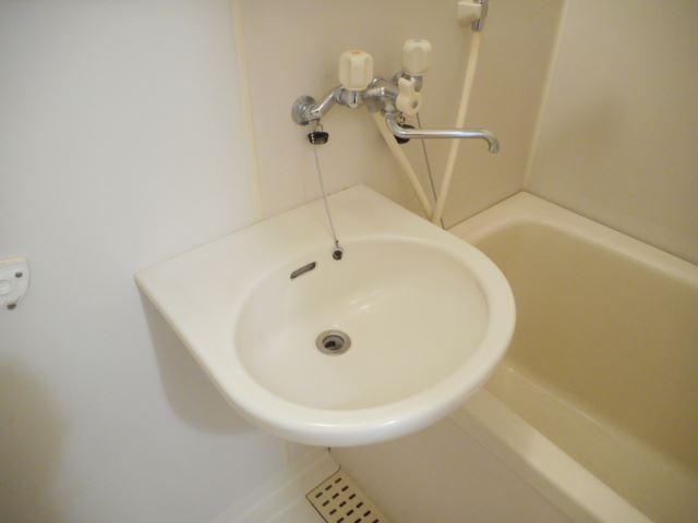 洗面設備　別部屋参考写真