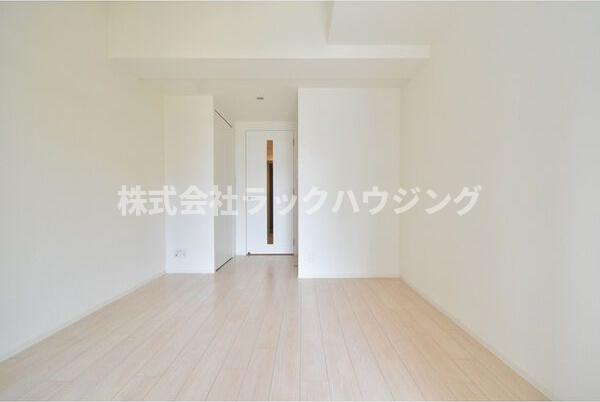 居室・リビング　反転タイプとなります。