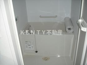 バス・シャワールーム　落ち着いた空間のお風呂です