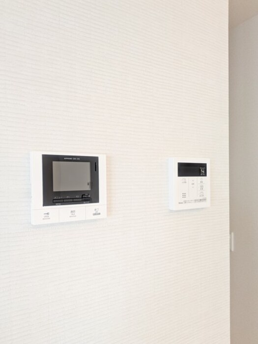 その他設備　モニター付きインターホン