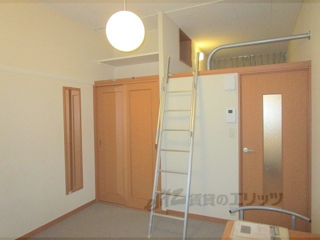 居室・リビング　洋室