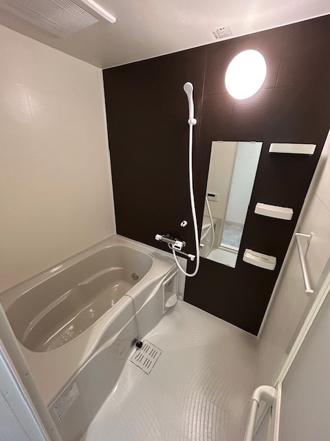 バス・シャワールーム　一日の疲れを癒してください