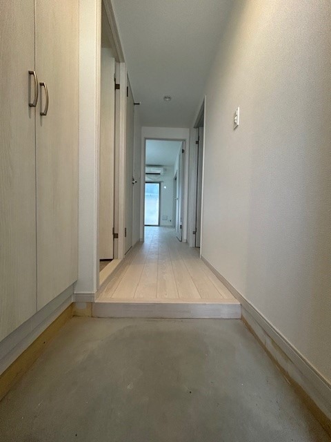 玄関　明るい玄関ですね！