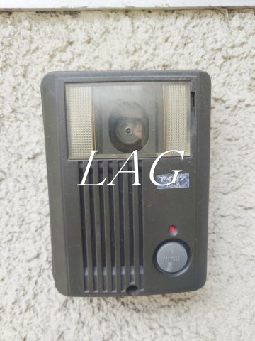 その他　インターホン(同仕様)です。