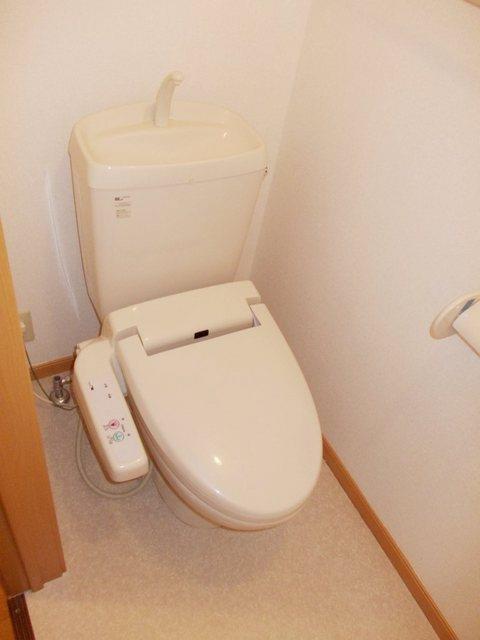 トイレ　温水洗浄暖房便座トイレ