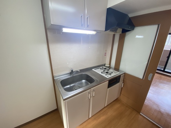 キッチン　※別部屋の写真です