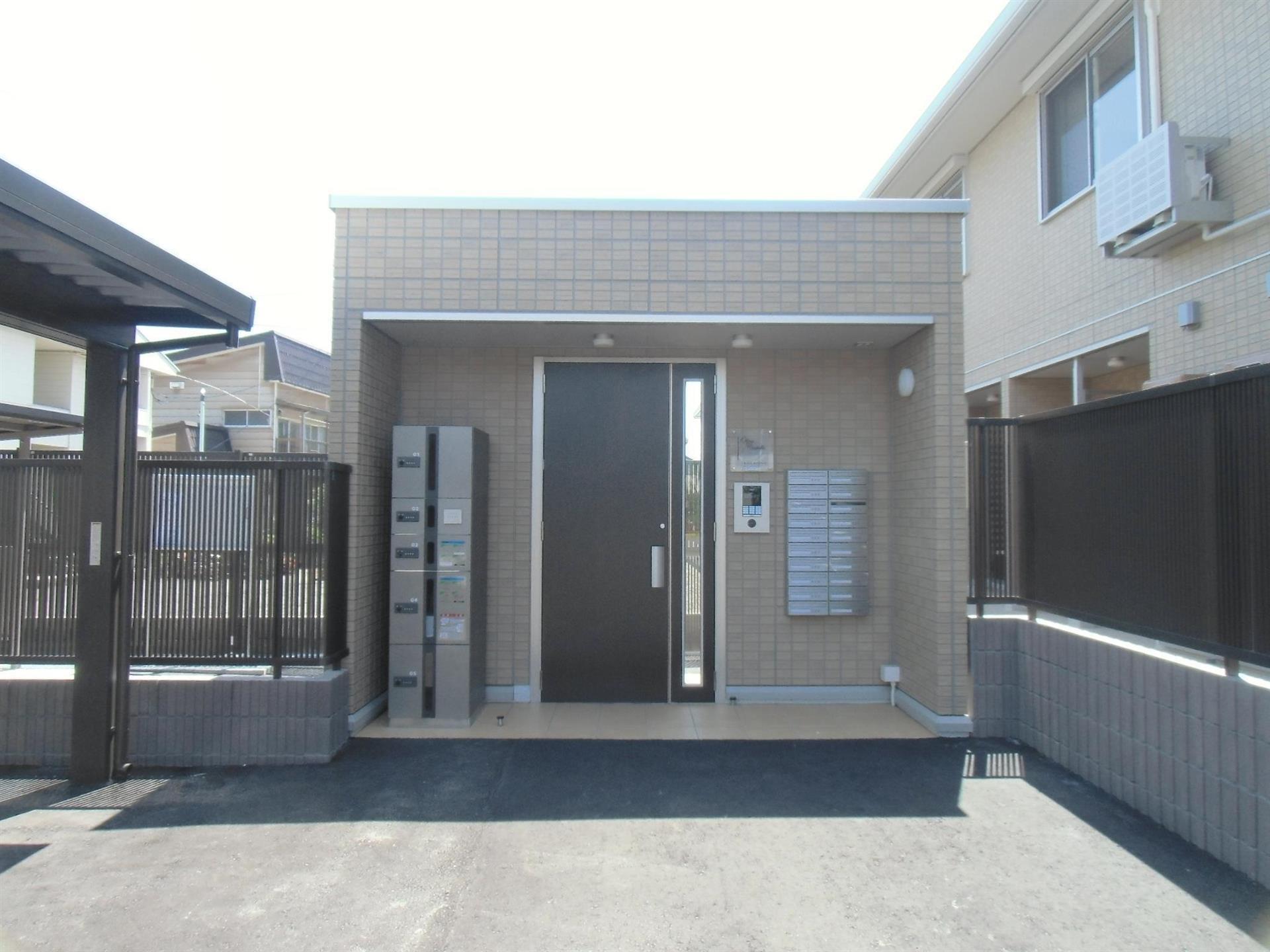 エントランス　エントランス