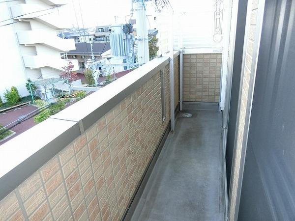 バルコニー　日当たり良好！