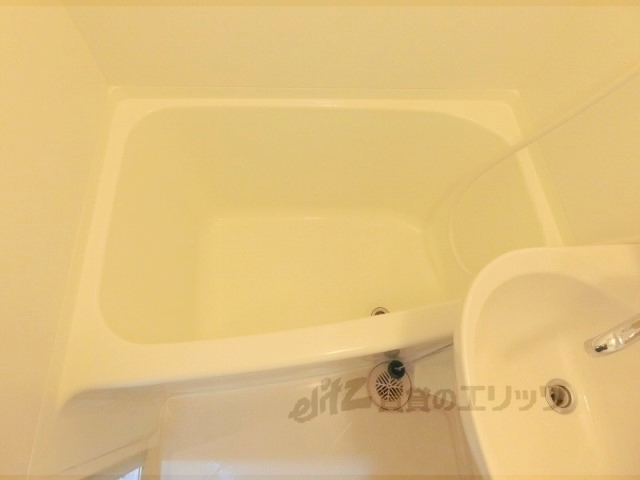 洗面設備　バスタブ