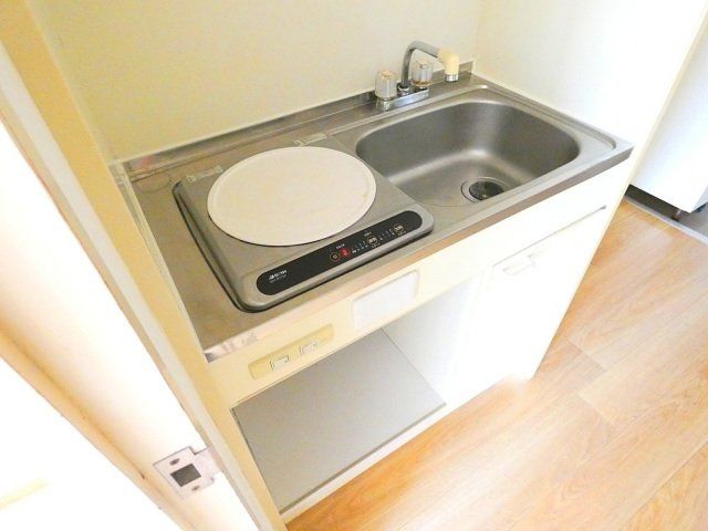 キッチン　IHコンロのキッチンです。