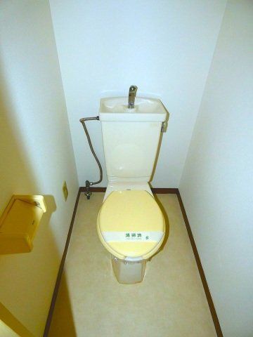 トイレ　清潔なトイレです。