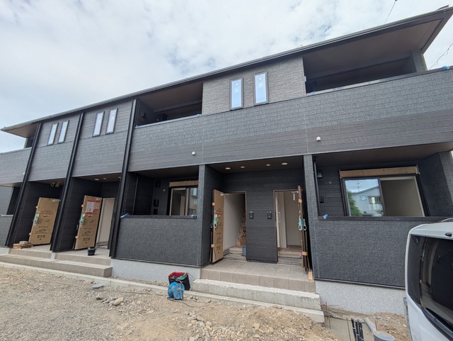 建物外観　建築中