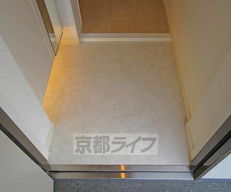 玄関　大理石風玄関・