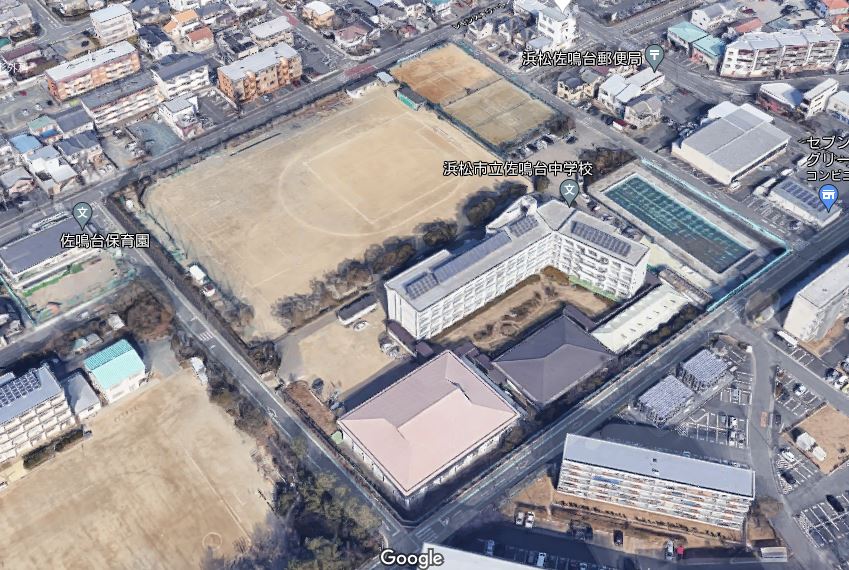 中学校　浜松市立佐鳴台中学校（中学校）まで497m