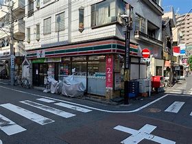 コンビニ　セブンイレブン 墨田向島5丁目店（コンビニ）まで185m