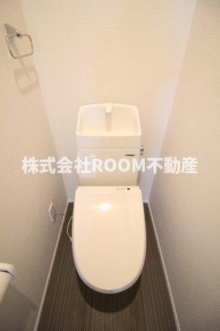 トイレ　清潔感のあるトイレです