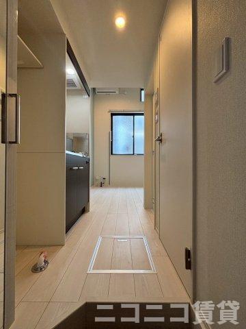 玄関　別号室イメージの為、現状を優先致します。