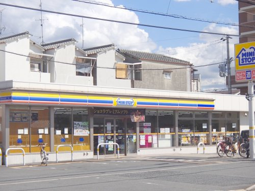 コンビニ　ミニストップ 東大阪宝持店（コンビニ）まで451m