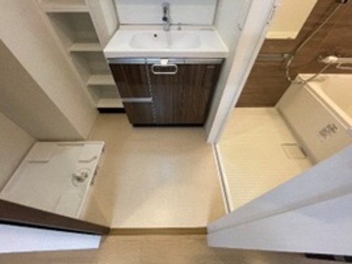 その他　脱衣所　※同タイプの部屋のお写真です