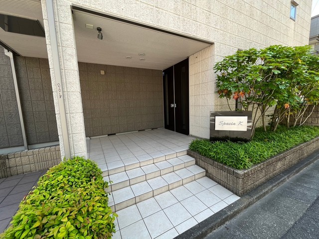 エントランス　エントランス