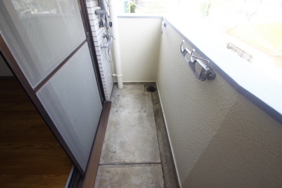 バルコニー　※掲載写真は同マンション別部屋参考写真となります。