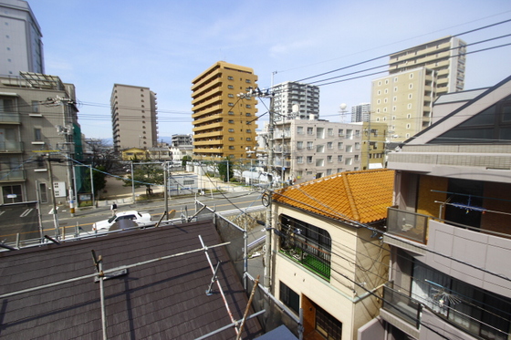 眺望　※掲載写真は同マンション別部屋参考写真となります。