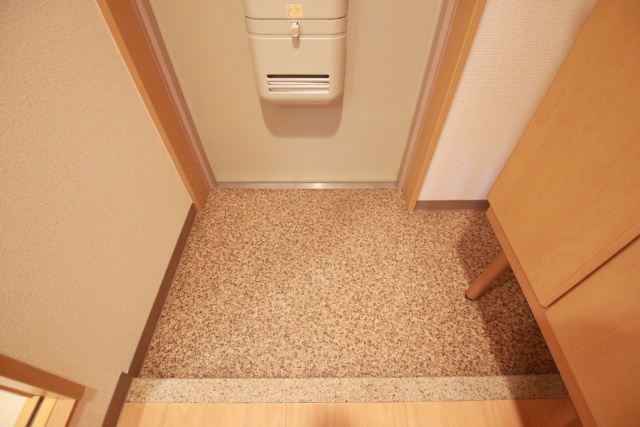 玄関　別部屋の写真です。※現状優先