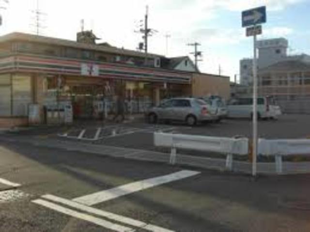 コンビニ　セブンイレブン岸和田下池田町店（コンビニ）まで835m