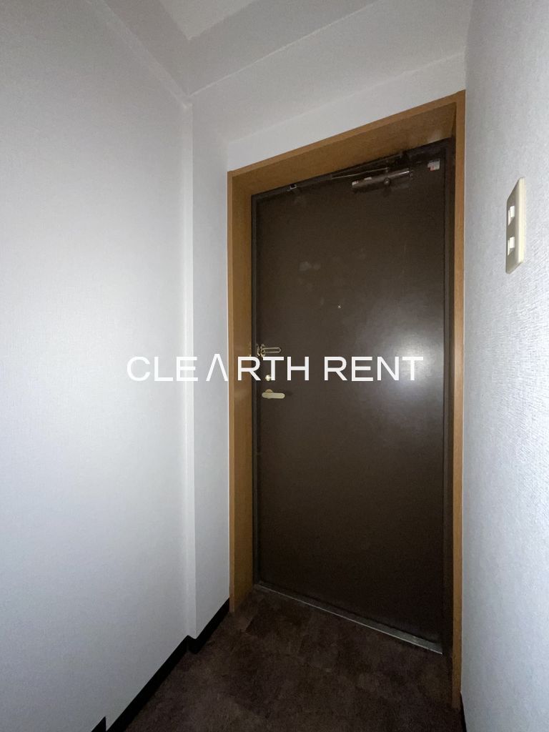 玄関　同タイプ別住戸写真となります。現況と異なる場合がございます。
