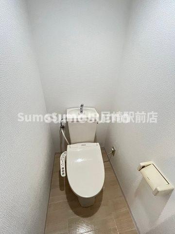 トイレ　落ち着いたトイレです