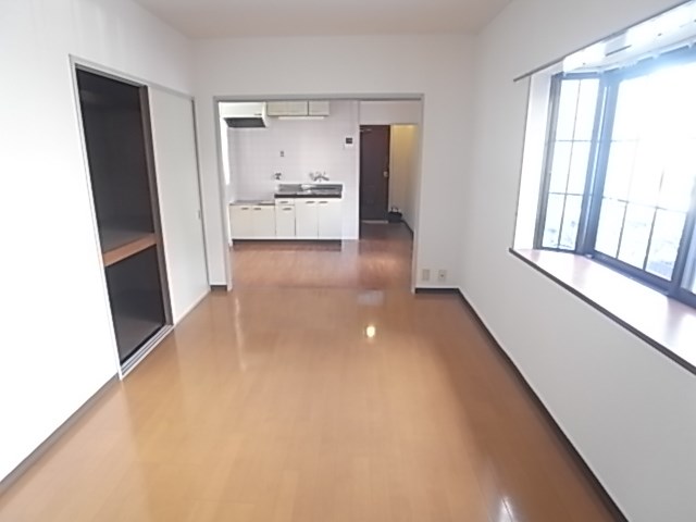 その他部屋・スペース　使い勝手のいい寝室です