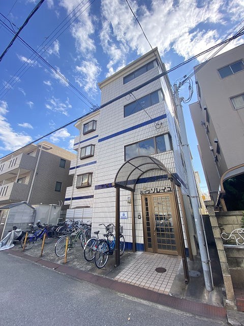 建物外観　外はこのようになっています