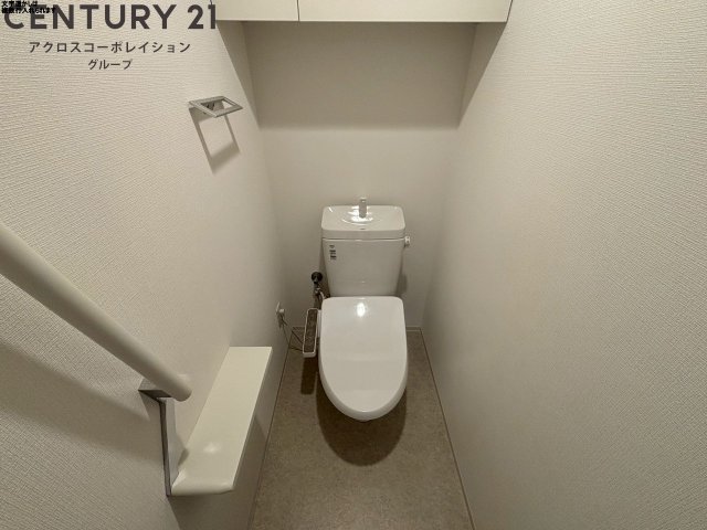 トイレ　温水洗浄便座付きでおすすめです！
