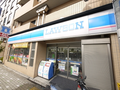 コンビニ　ローソン 丸太町小川店（コンビニ）まで296m