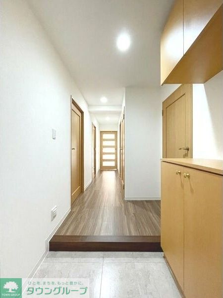 玄関　お部屋探しは株式会社　タウンハウジング　までお気軽にお問合…