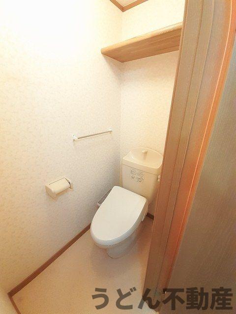 トイレ　うどん県のお部屋探しはうどん不動産へ うどんちゃんとLINE