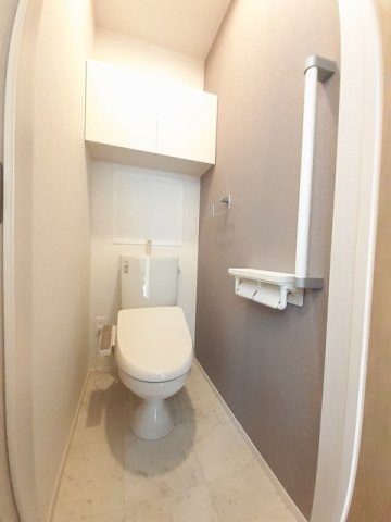 トイレ　清潔感のあるトイレです