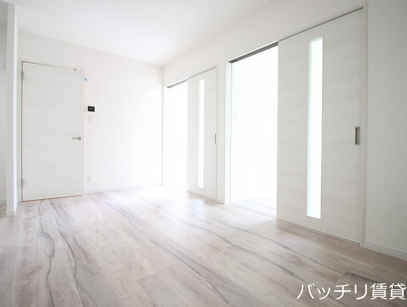 居室・リビング　※同型タイプ写真の為、現状優先。