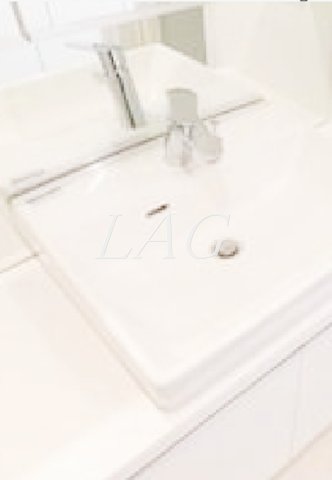 洗面設備　独立洗面台です。