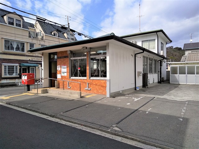 郵便局　松山南吉田郵便局（郵便局）まで800m