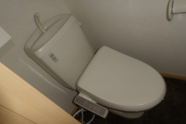 トイレ　ウォシュレット