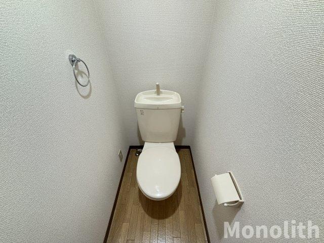 トイレ　ゴミ置き場です。
